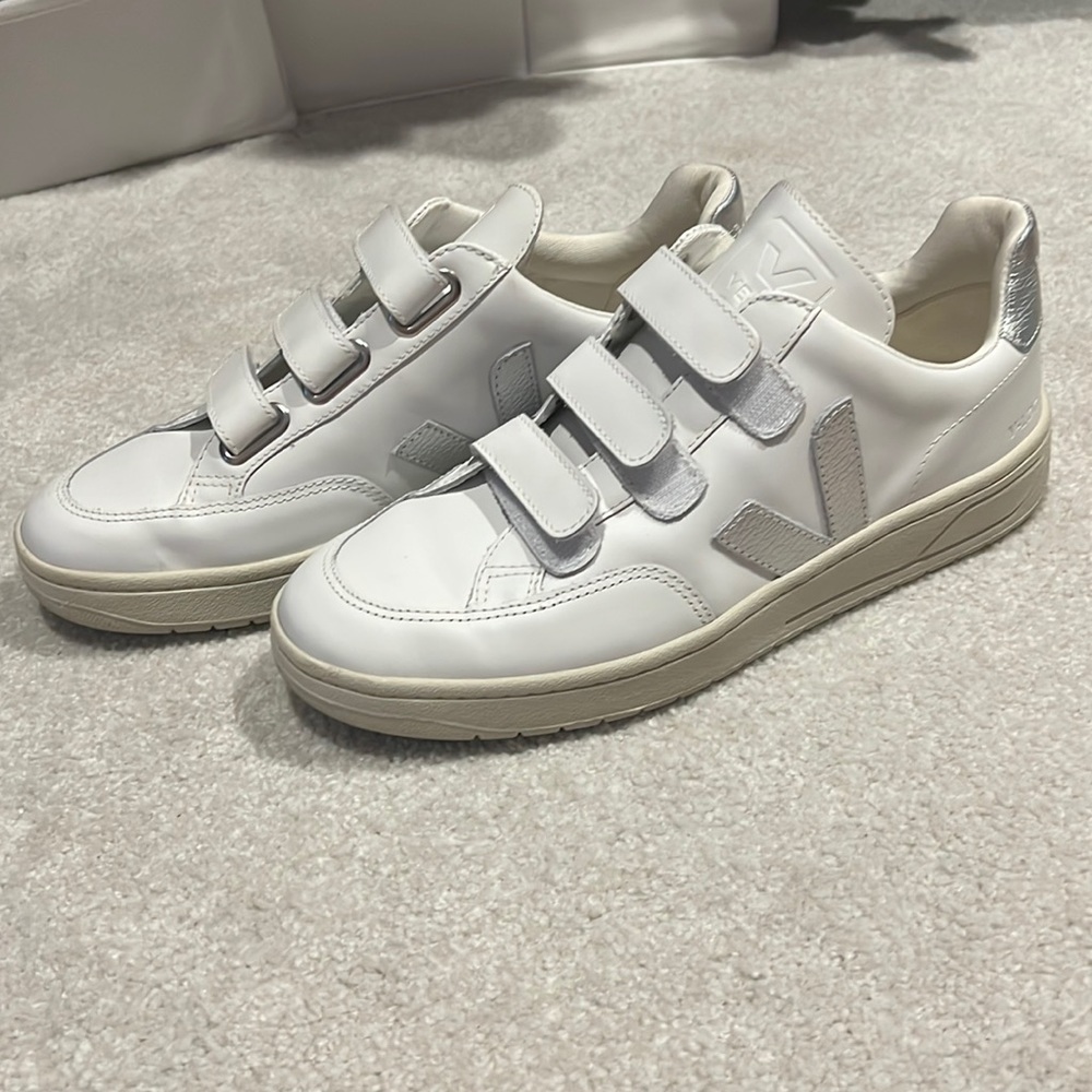 Veja v-lock Velcro sneakers
